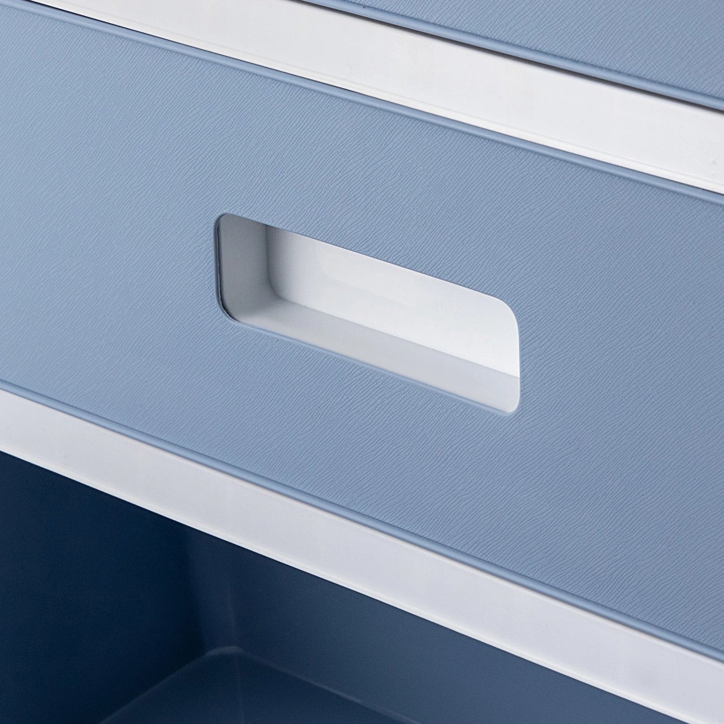 Plastic 6 Drawer Organizer w/Rollers